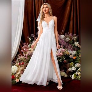 Belle Appliques Leaf Embroidery Mesh Insert Split Thigh Chiffon Wedding Dress